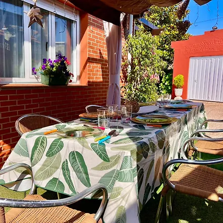 펜션 Casa La Tabierna - Monabri *