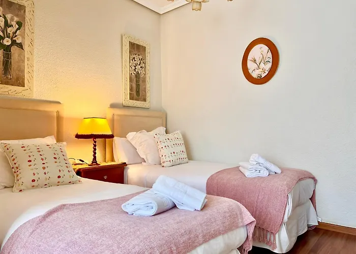 Semesterbostad Casa La Tabierna - Monabri Suances